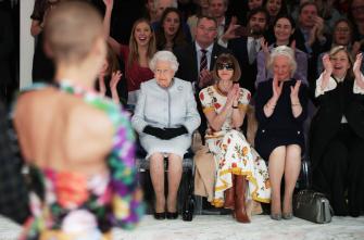 La muerte de Isabel II pone en peligro la Semana de la Moda de Londres