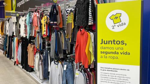 Carrefour impulsa la venta de ropa de segunda mano con dos nuevos espacios